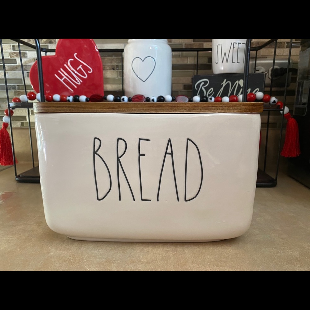 DO NOT PURCHASE New Rae Dunn BREAD Box